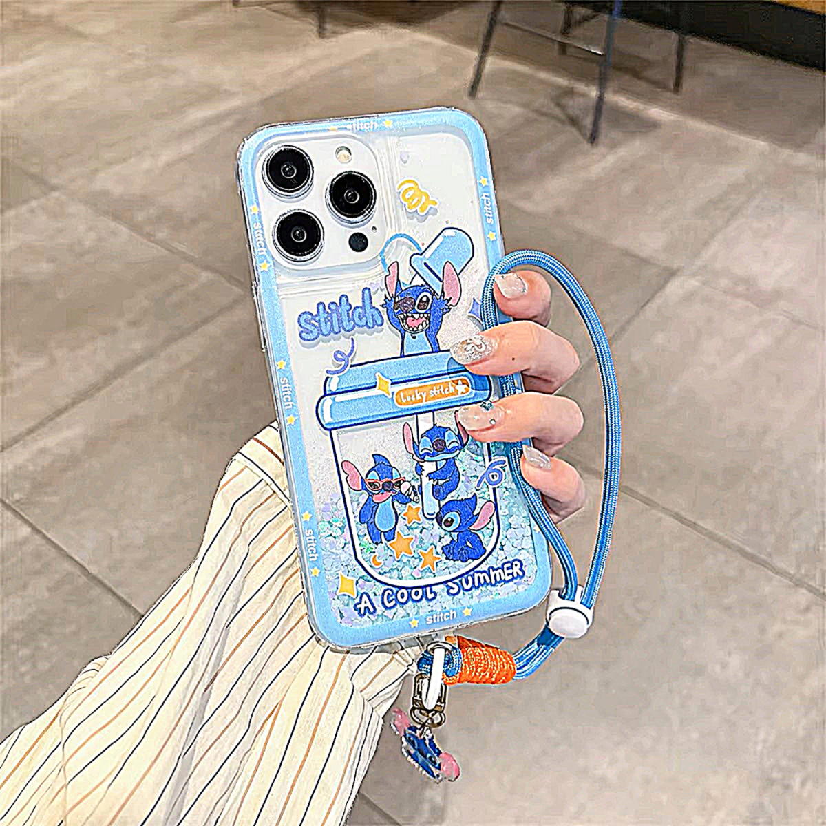 Funda de teléfono con arena movediza y purpurina iphone-stitch